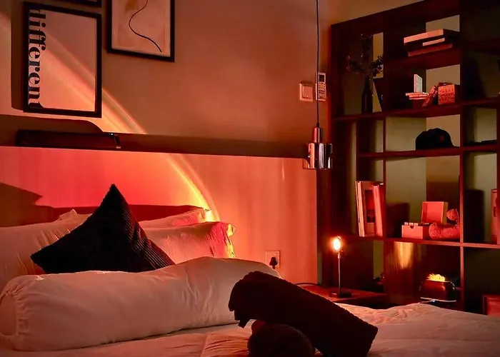 Premium Cozy Studio Near Mid Valley