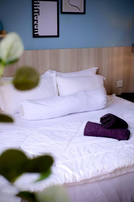 Apartment Premium Cozy Near Mid Valley Kuala Lumpur