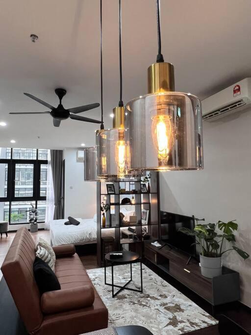 Premium Cozy Near Mid Valley