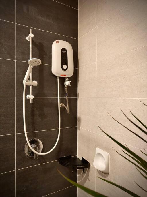 Premium Cozy Near Mid Valley Kuala Lumpur
